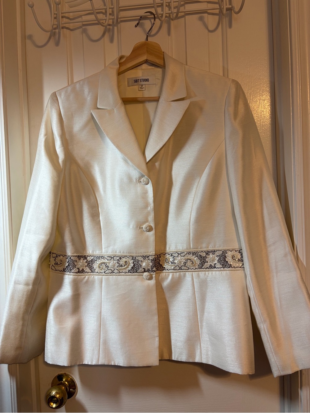 Suit Studio Ivory Embroidered Blazer Jacket Size 12 Elegant Vintage Style
